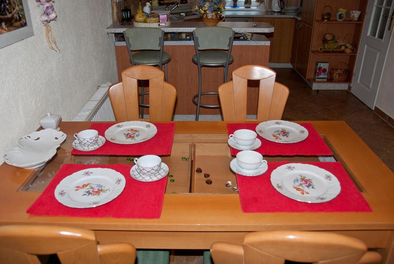 Apartman Na Zahradni Karlowe Wary Zewnętrze zdjęcie